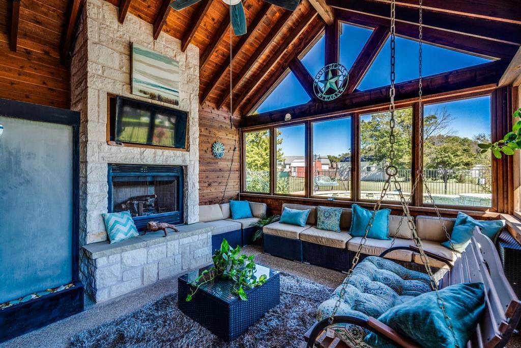 490 Black Champ Road, Waxahachie, TX 75167