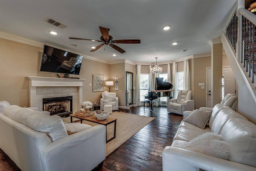 490 Black Champ Road, Waxahachie, TX 75167