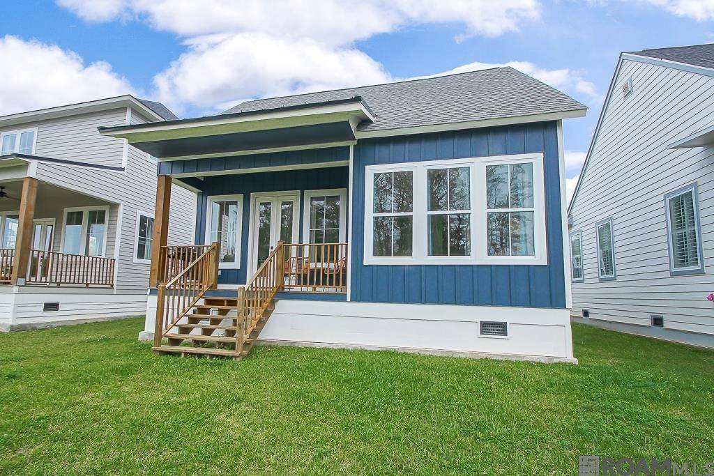 12760 St Lucia Dr, Maurepas, LA 70449