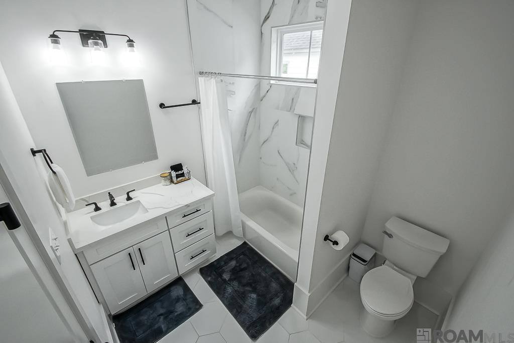 12760 St Lucia Dr, Maurepas, LA 70449