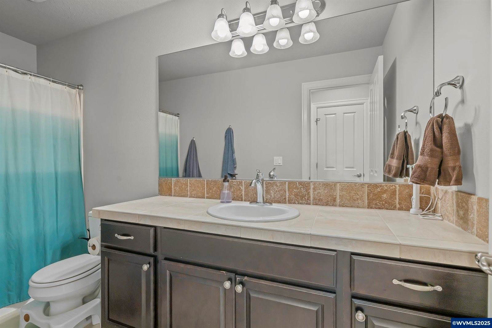 933 SE Bayshore Cir, Corvallis, OR 97333