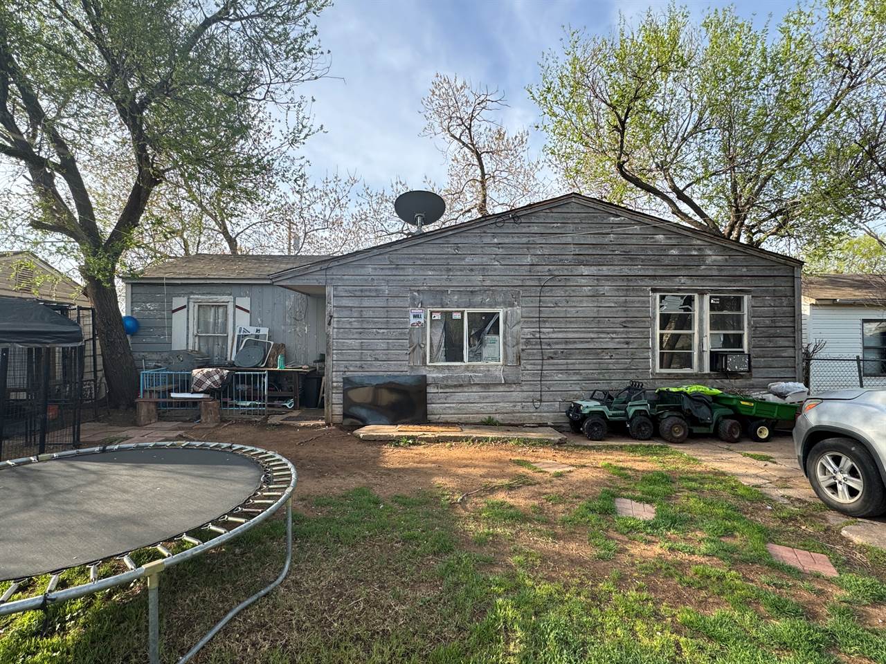 2742 SW I Ave, Lawton, OK 73505