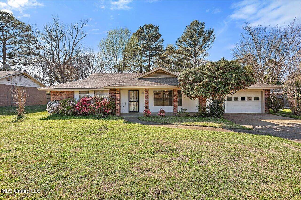 202 Simmons Drive, Clinton, MS 39056