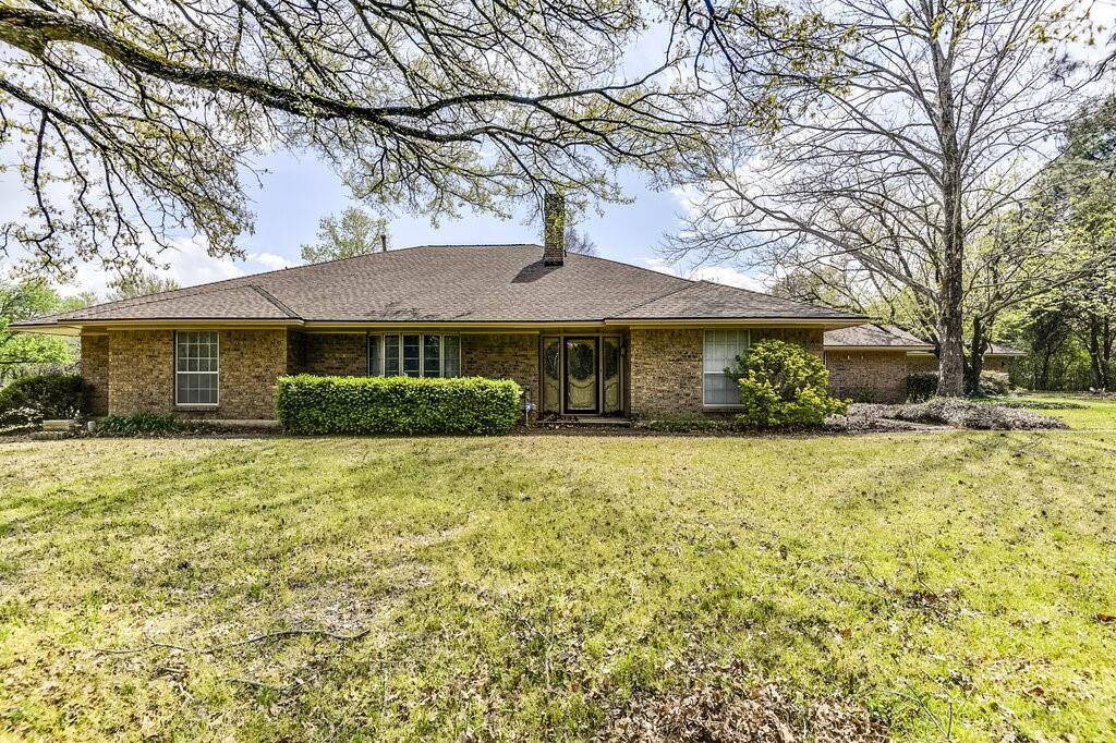 1208 East Stark Road, Seagoville, TX 75159