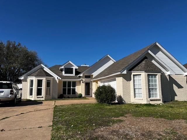 2550 Augusta Lane, Grand Prairie, TX 75052