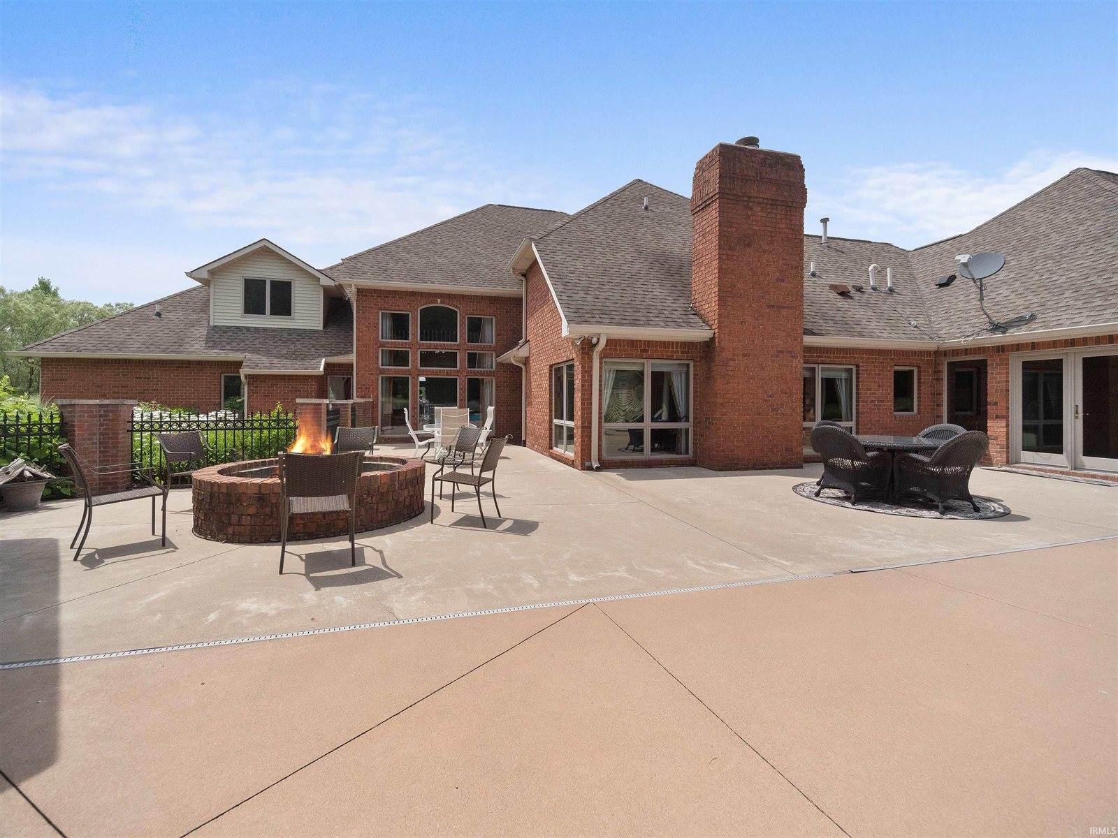 16702 Tonkel Road, Leo, IN 46765