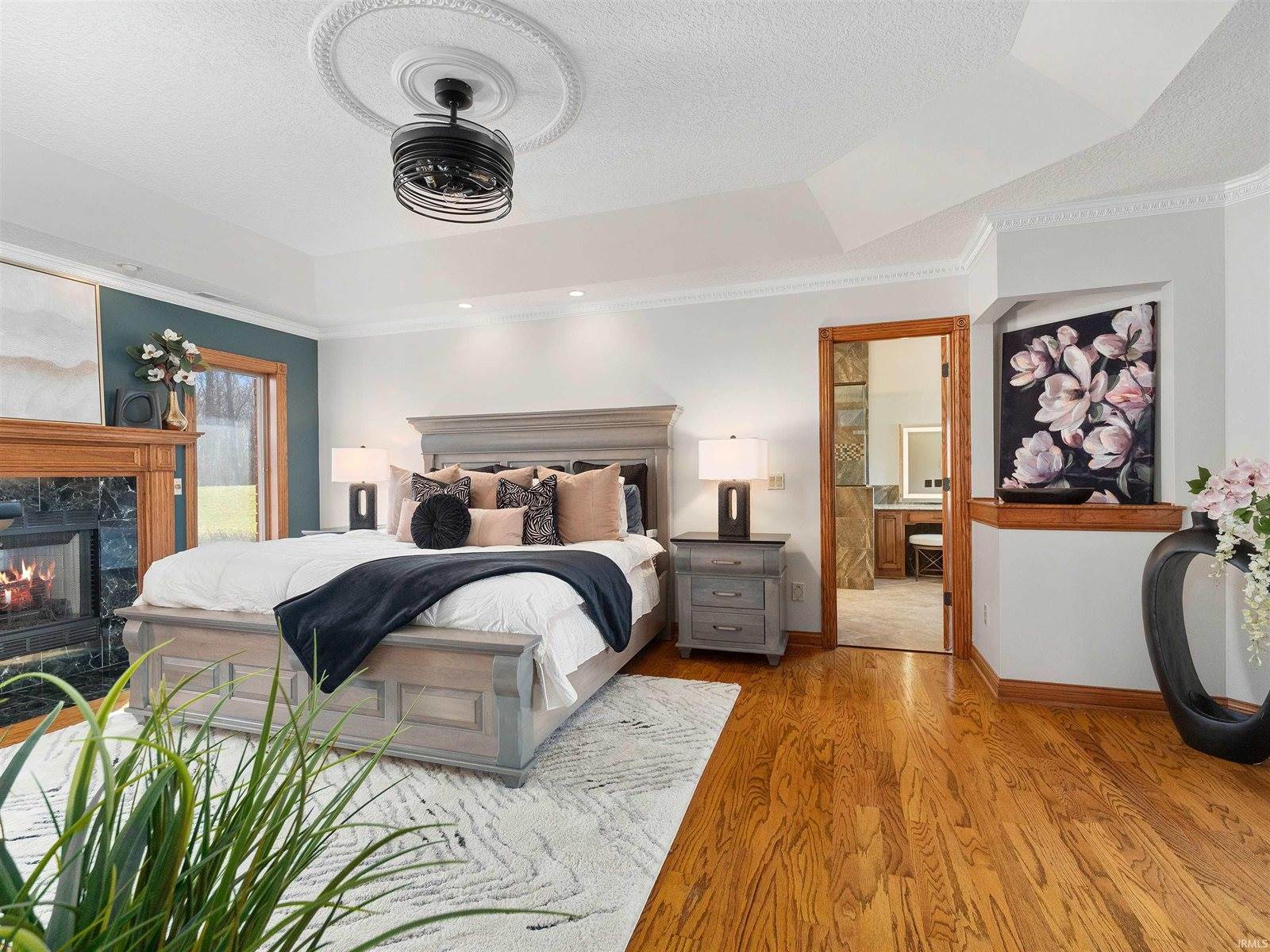 16702 Tonkel Road, Leo, IN 46765