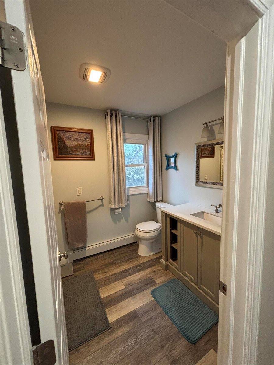 200 Mayo Road, Hampden, ME 04444