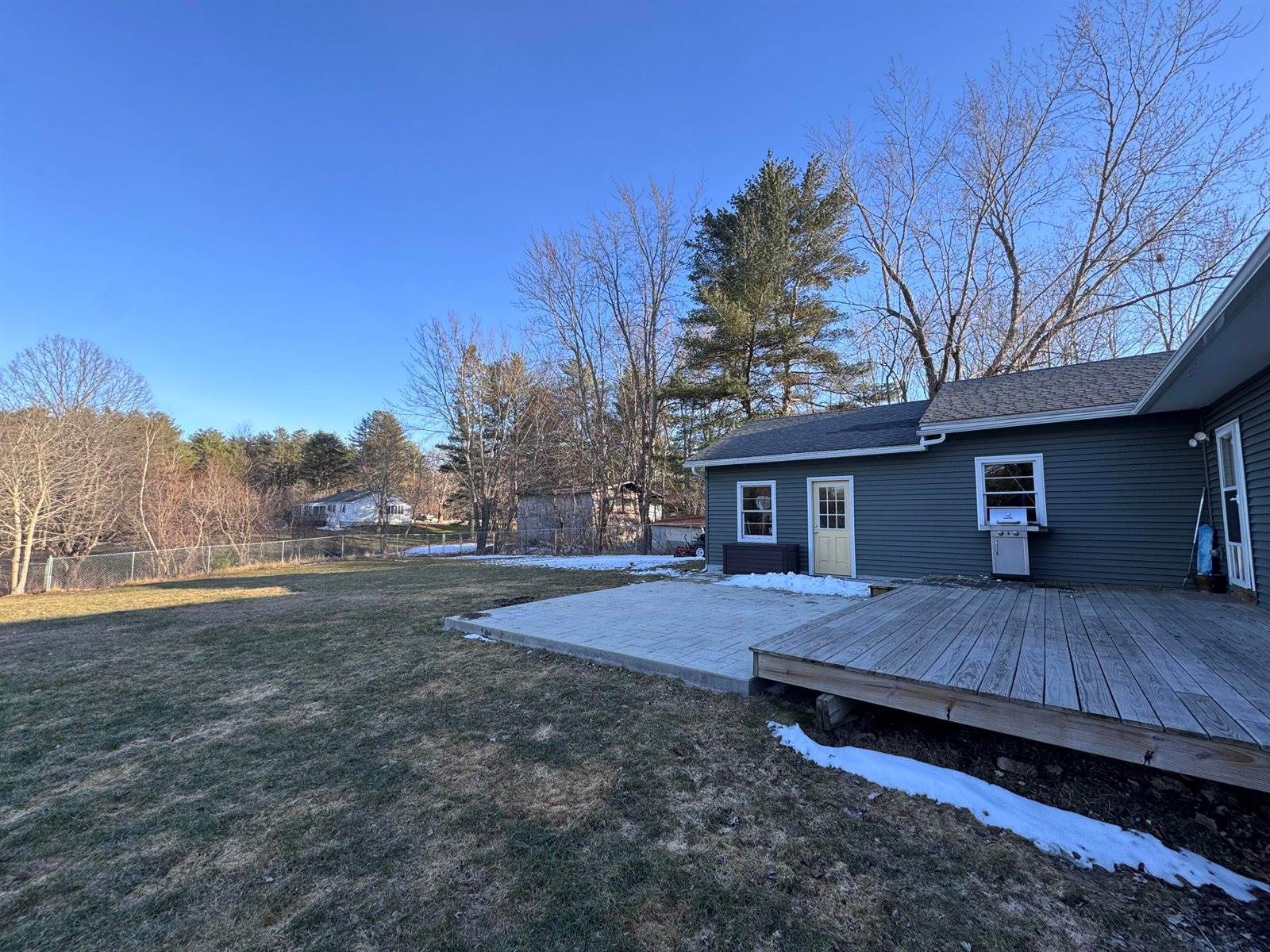 200 Mayo Road, Hampden, ME 04444