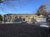 200 Mayo Road, Hampden, ME 04444