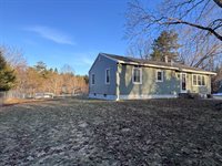200 Mayo Road, Hampden, ME 04444