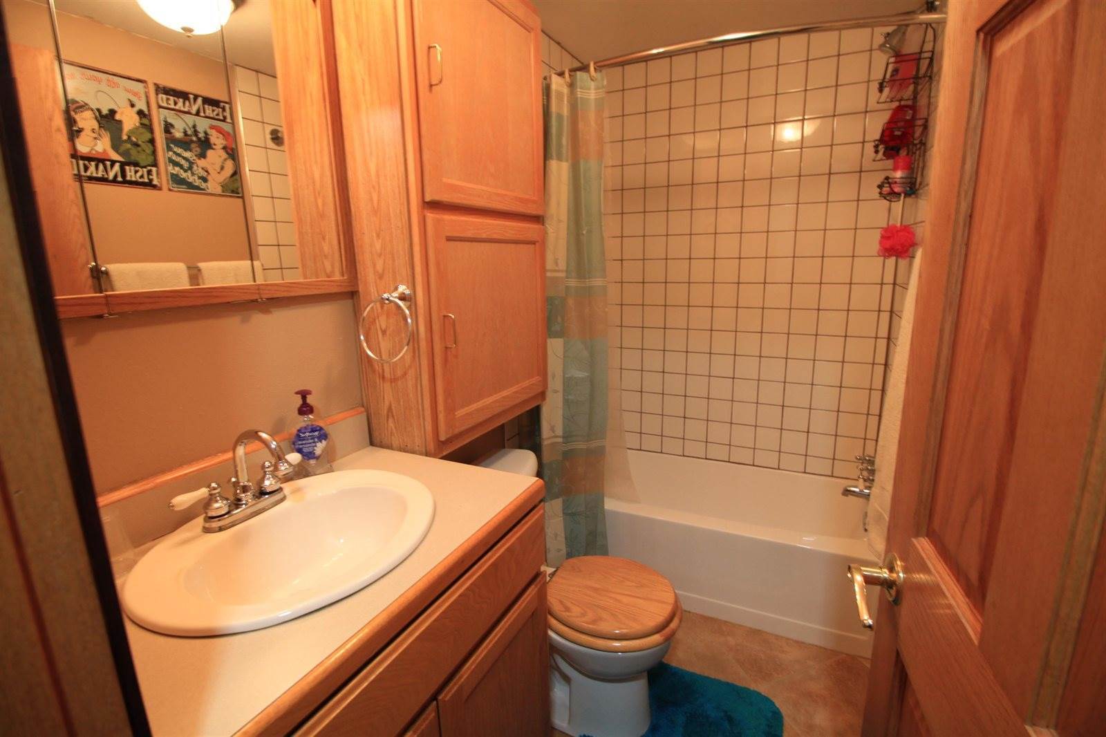 1500 73rd St SE, Minot, ND 58701