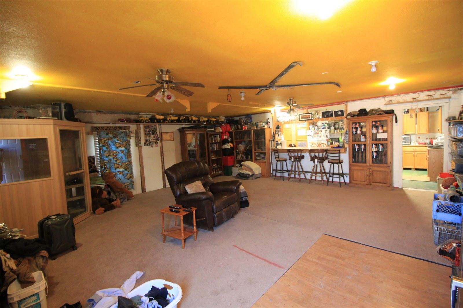 1500 73rd St SE, Minot, ND 58701