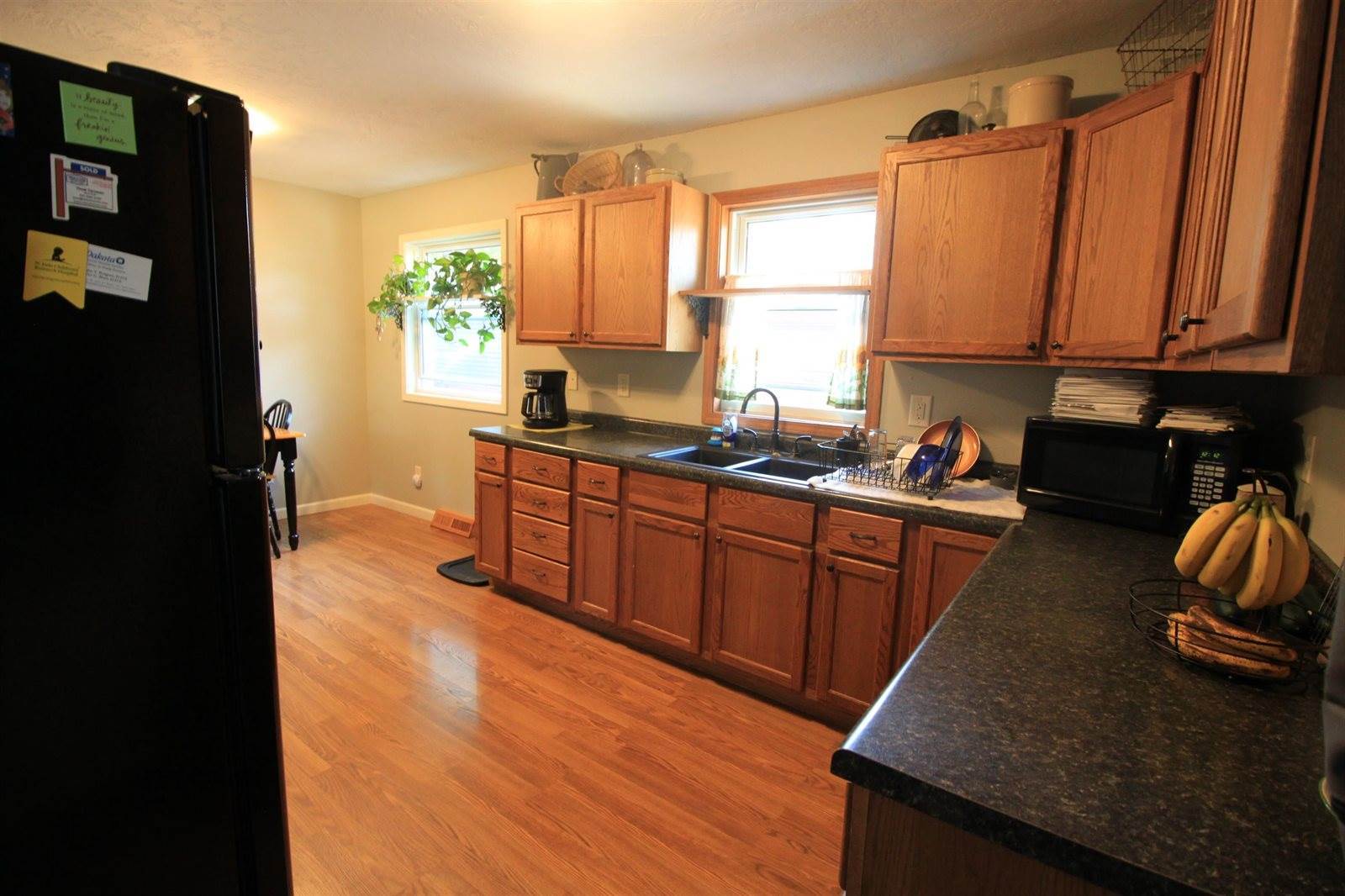 1616 1st Ave SE, Minot, ND 58701