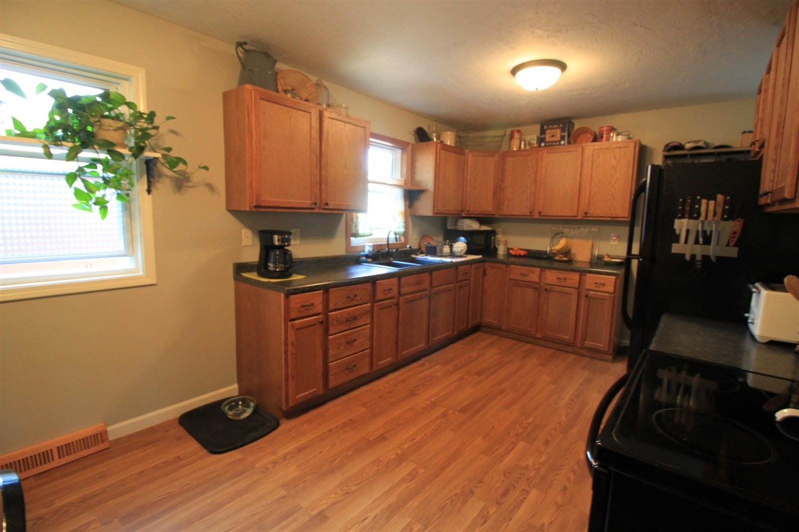 1616 1st Ave SE, Minot, ND 58701