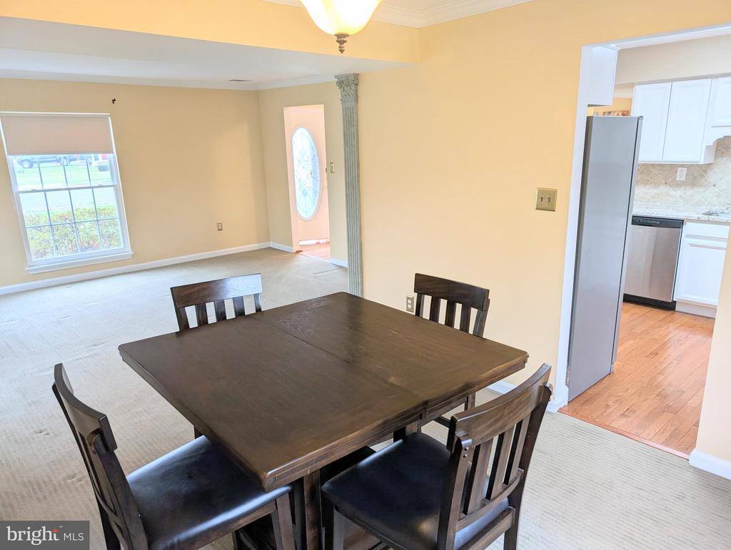 8866 Olde Mill Run, Manassas, VA 20110