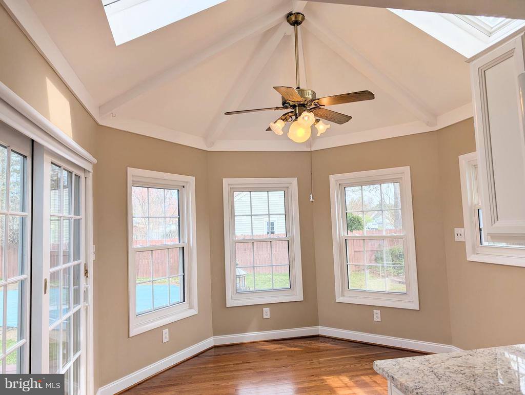 8866 Olde Mill Run, Manassas, VA 20110