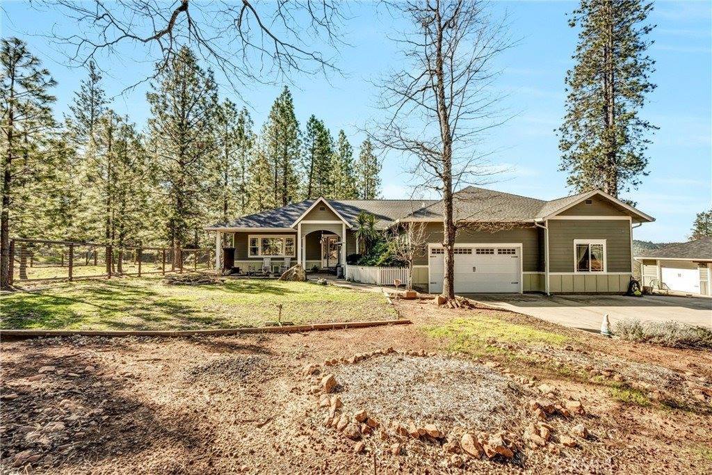 8902 Fox Drive, Cobb, CA 95426
