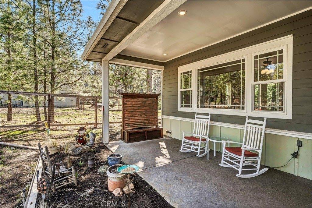 8902 Fox Drive, Cobb, CA 95426