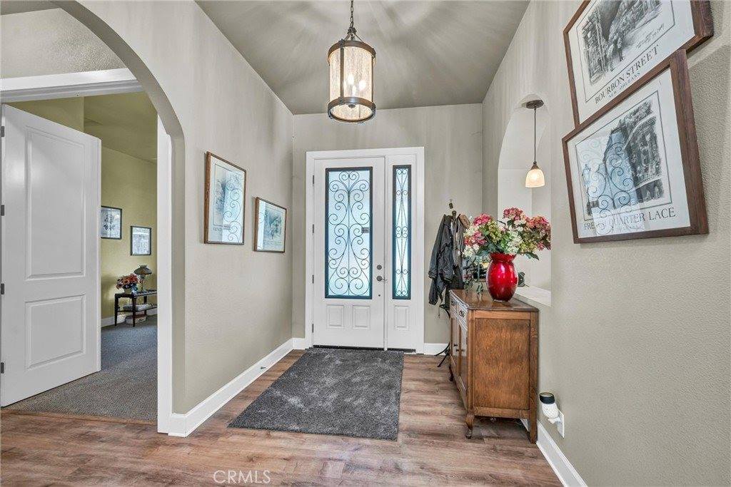 8902 Fox Drive, Cobb, CA 95426