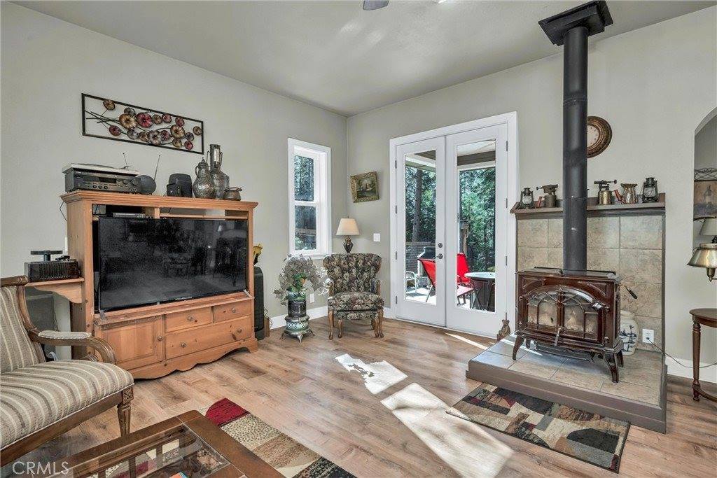 8902 Fox Drive, Cobb, CA 95426