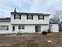 28 Patten Lane, Long Branch, NJ 08008