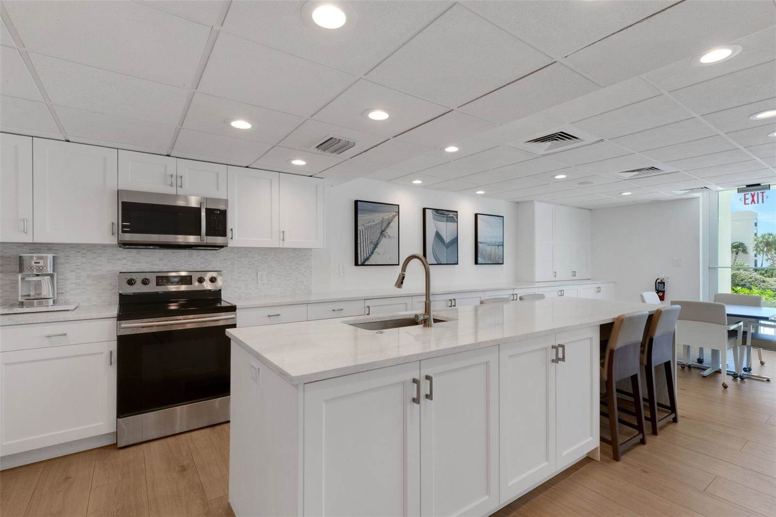 3235 Gulf of Mexico Drive, #A305, Longboat Key, FL 34228