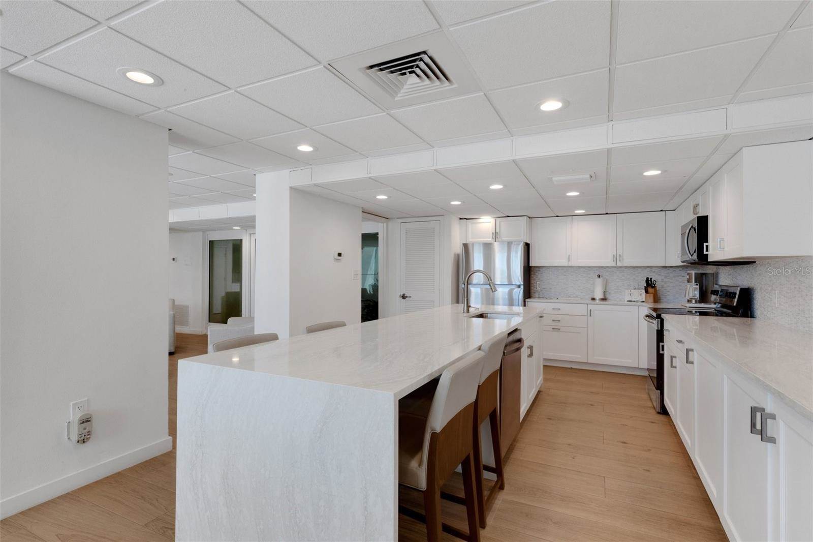 3235 Gulf of Mexico Drive, #A305, Longboat Key, FL 34228