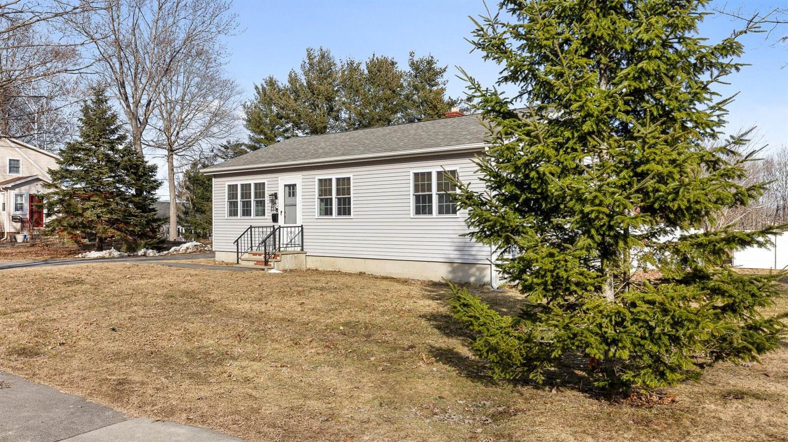 333 Pearl Street, Bangor, ME 04401