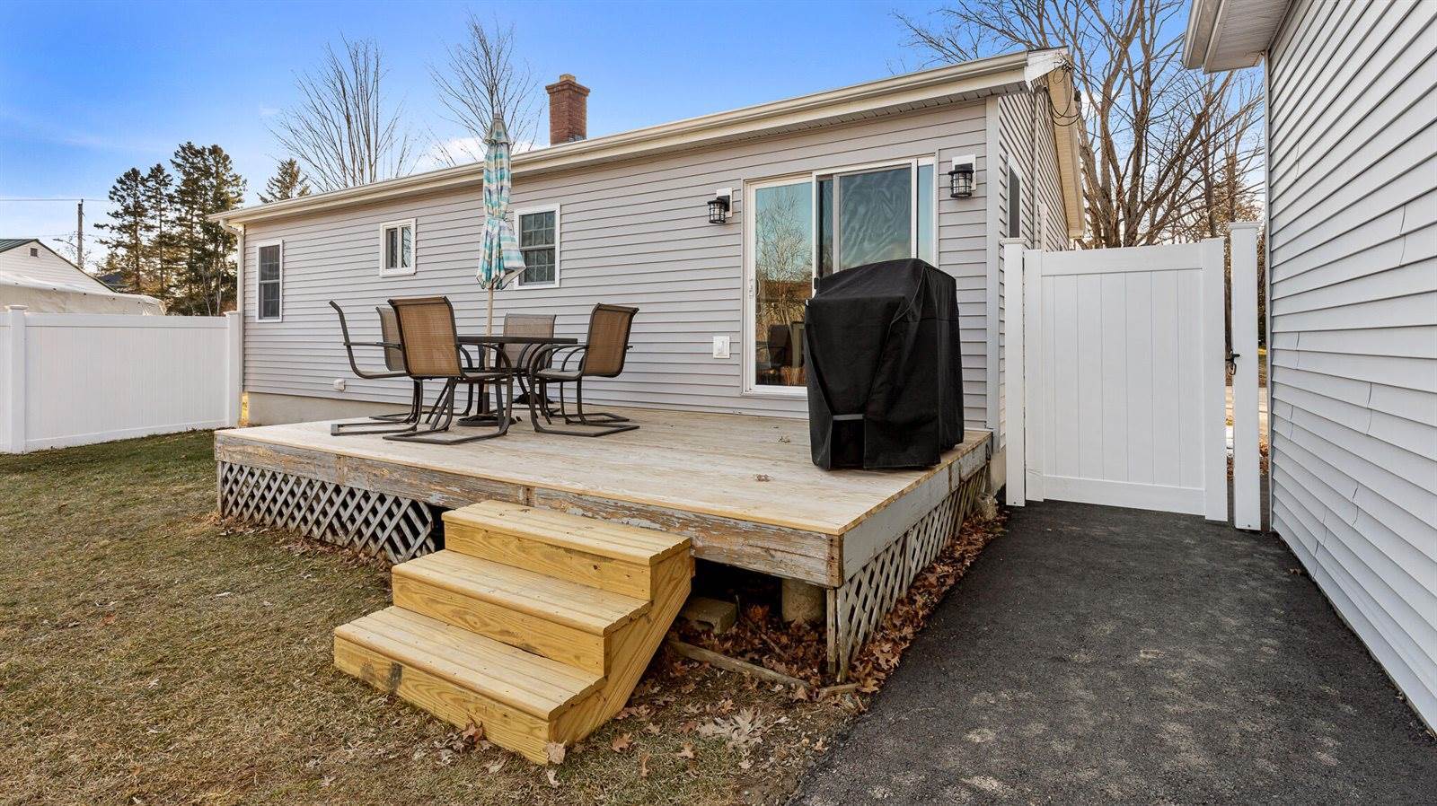 333 Pearl Street, Bangor, ME 04401