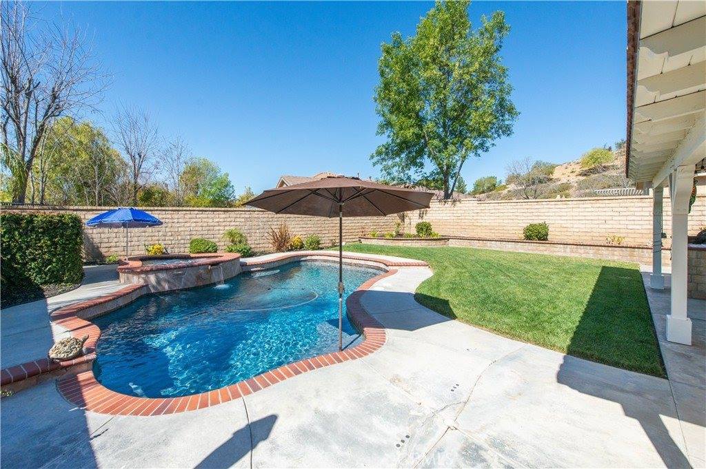 28334 Alton Way, Castaic, CA 91384