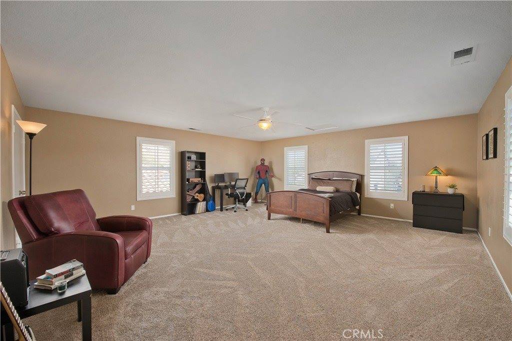 28334 Alton Way, Castaic, CA 91384