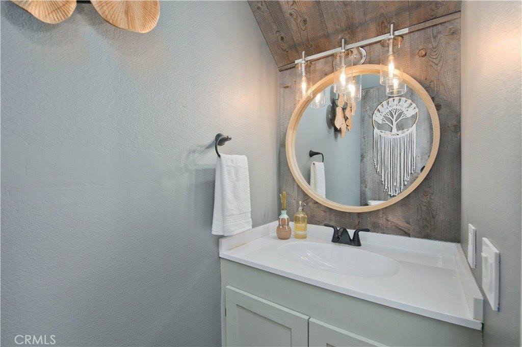 23408 Gaucho Court, Valencia, CA 91355