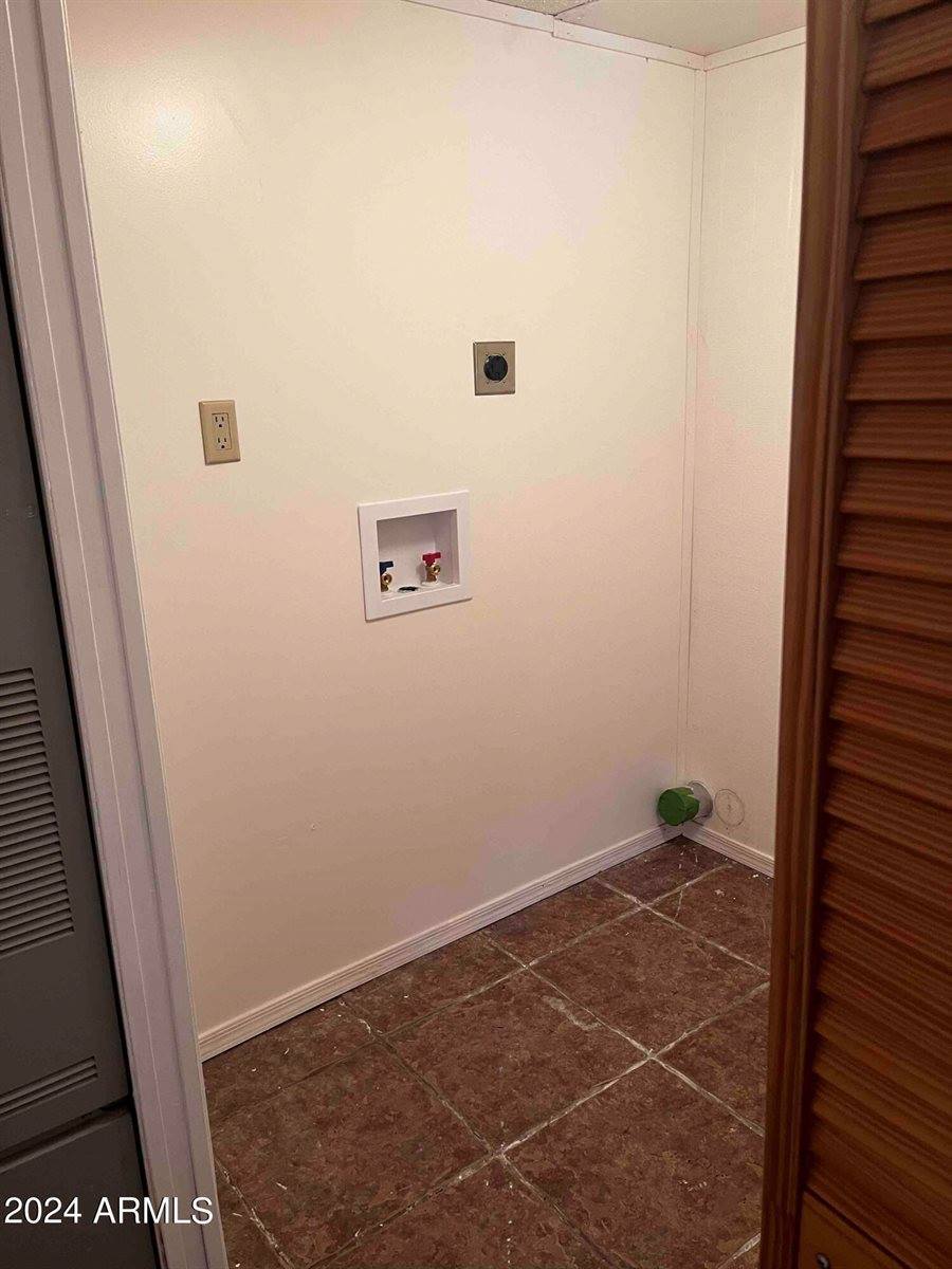 870 Bear Track Ln., Show Low, AZ 85901