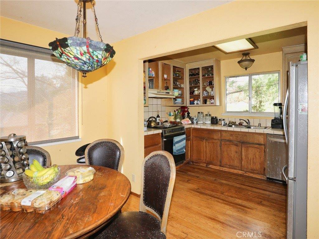 17832 Deer Hill Road, Hidden Valley Lake, CA 95467