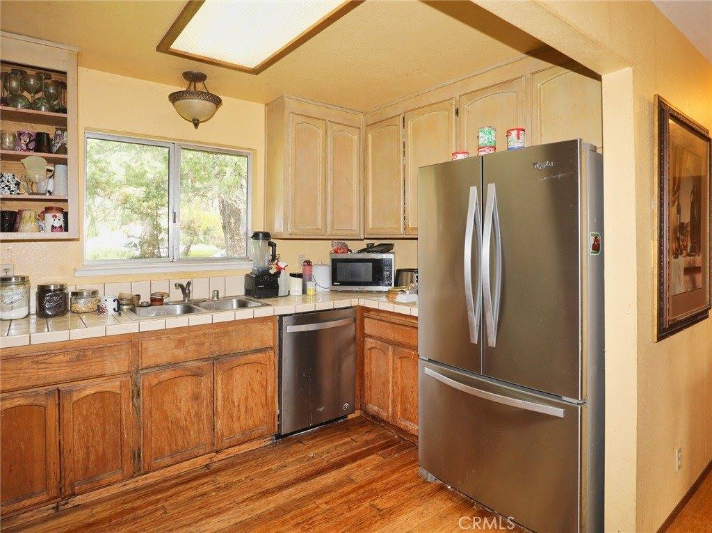 17832 Deer Hill Road, Hidden Valley Lake, CA 95467