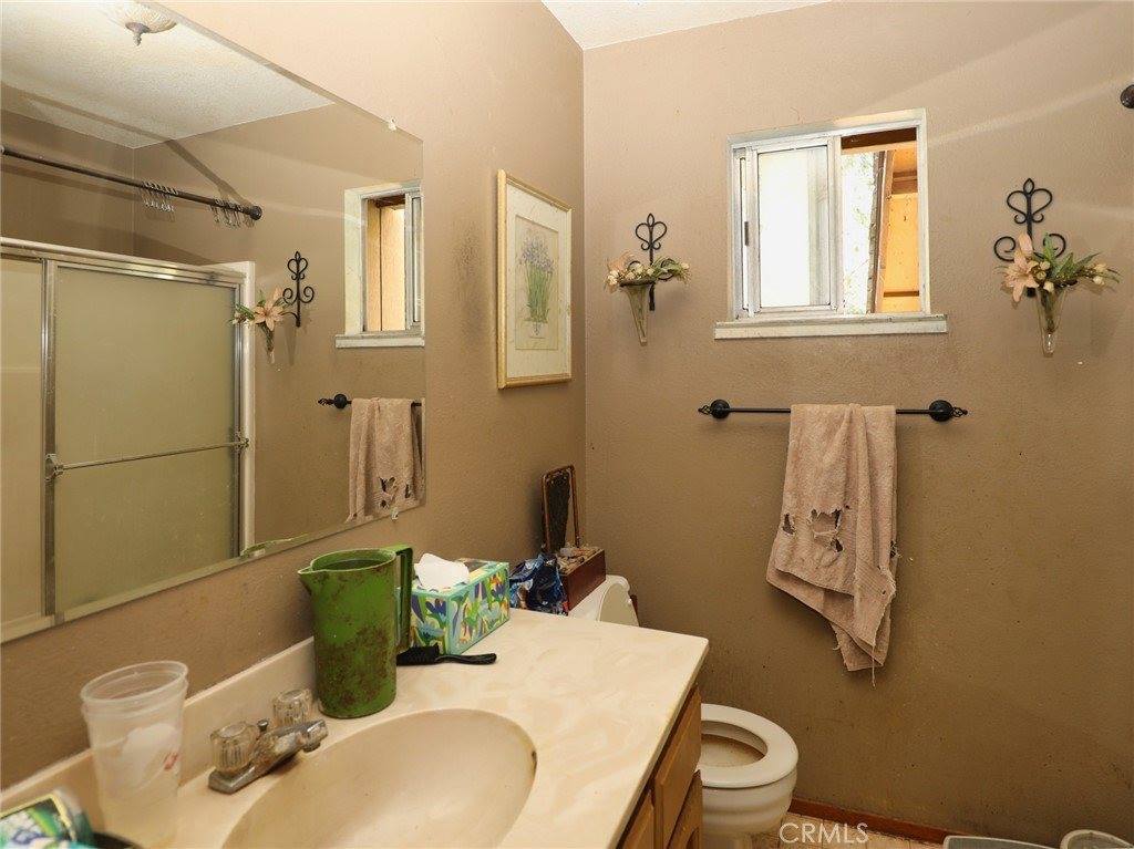 17832 Deer Hill Road, Hidden Valley Lake, CA 95467