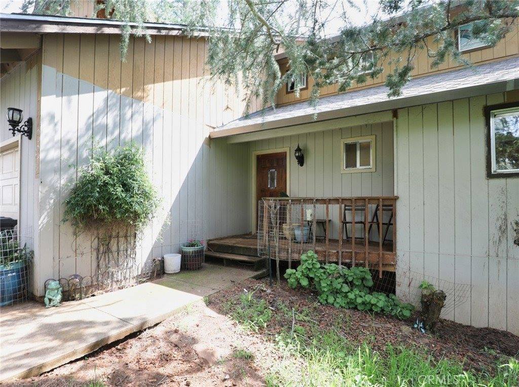 17832 Deer Hill Road, Hidden Valley Lake, CA 95467