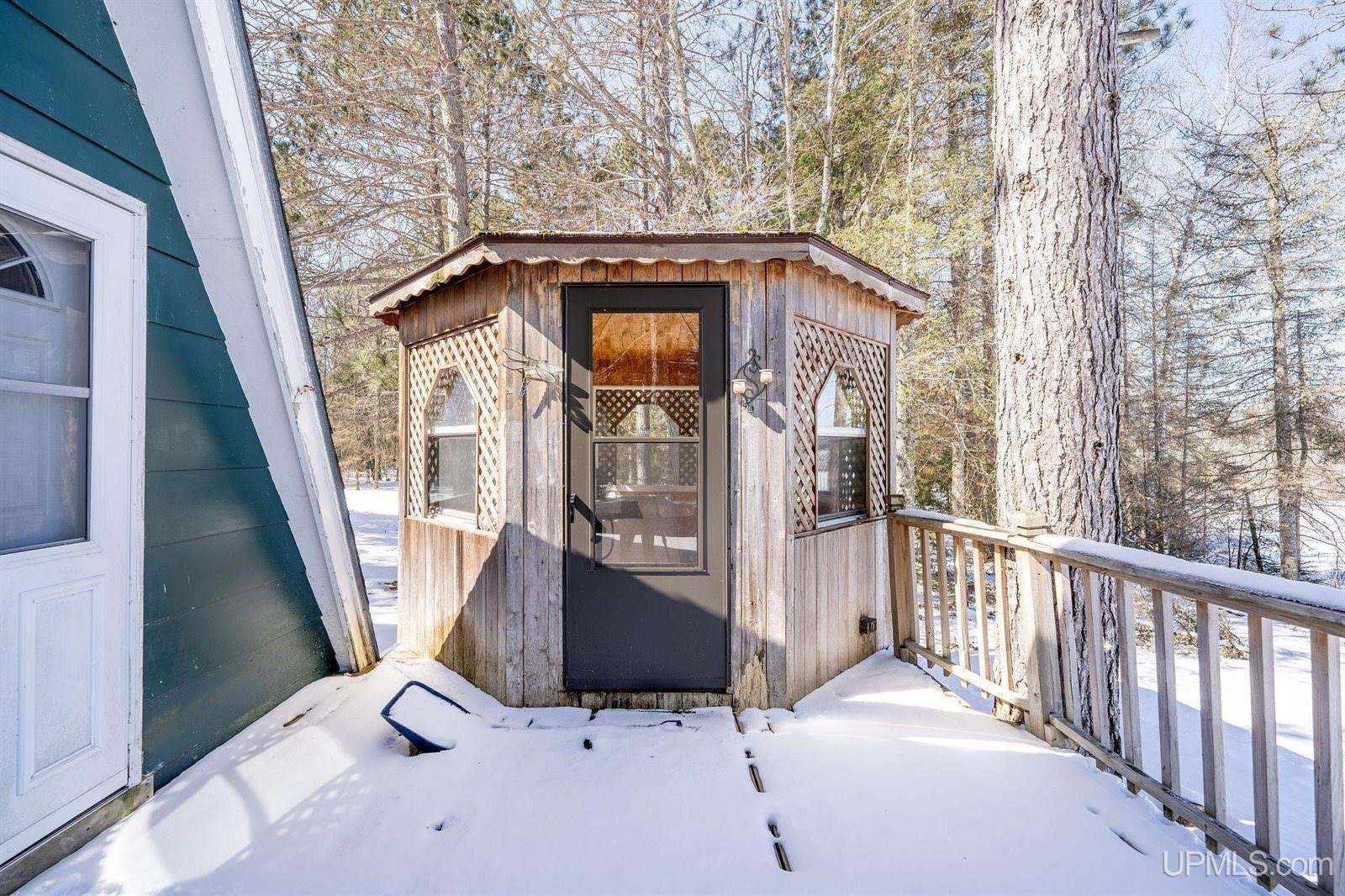 1320 S Helen Lake Road, Ishpeming, MI 49849
