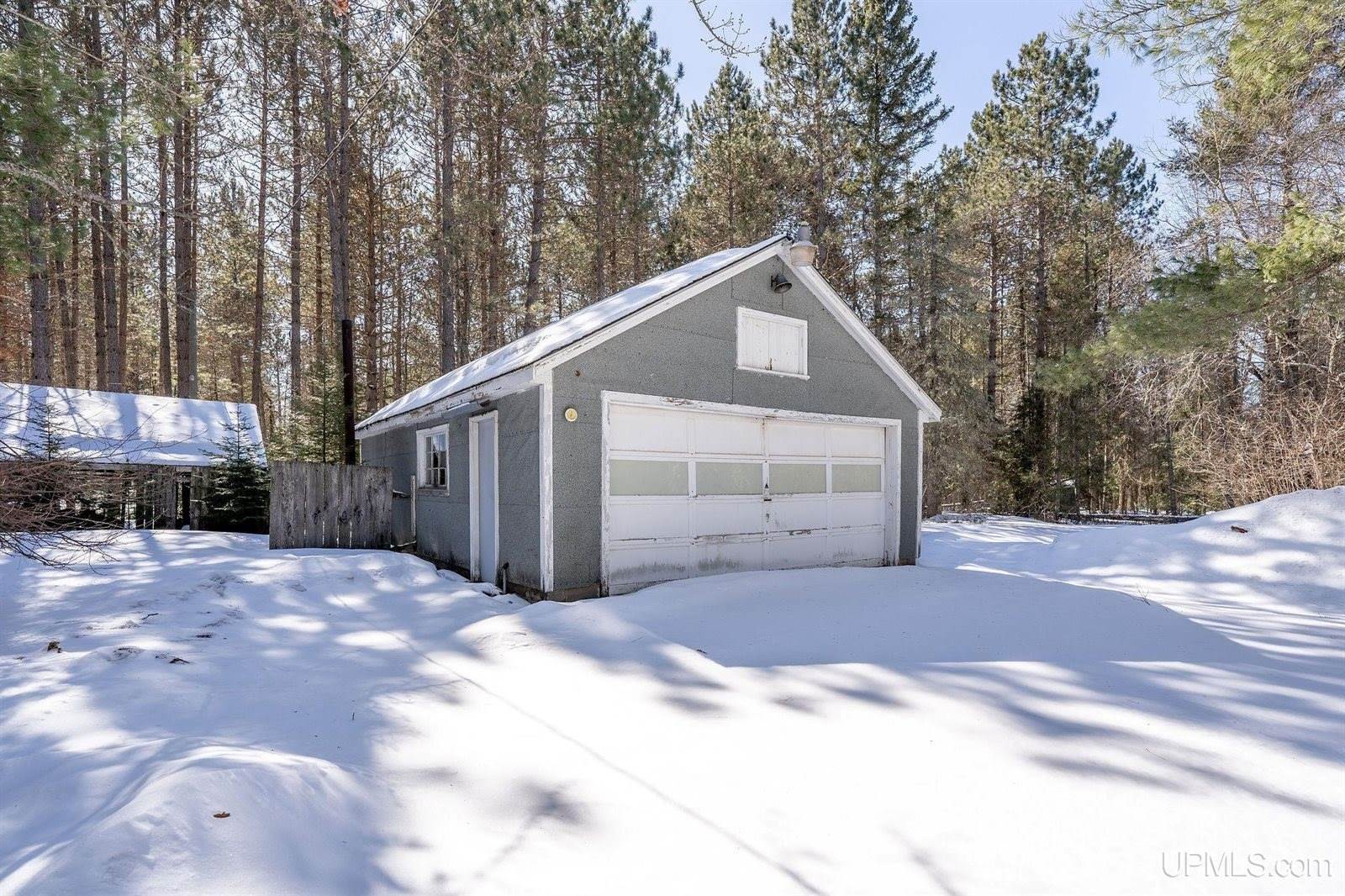 1320 S Helen Lake Road, Ishpeming, MI 49849
