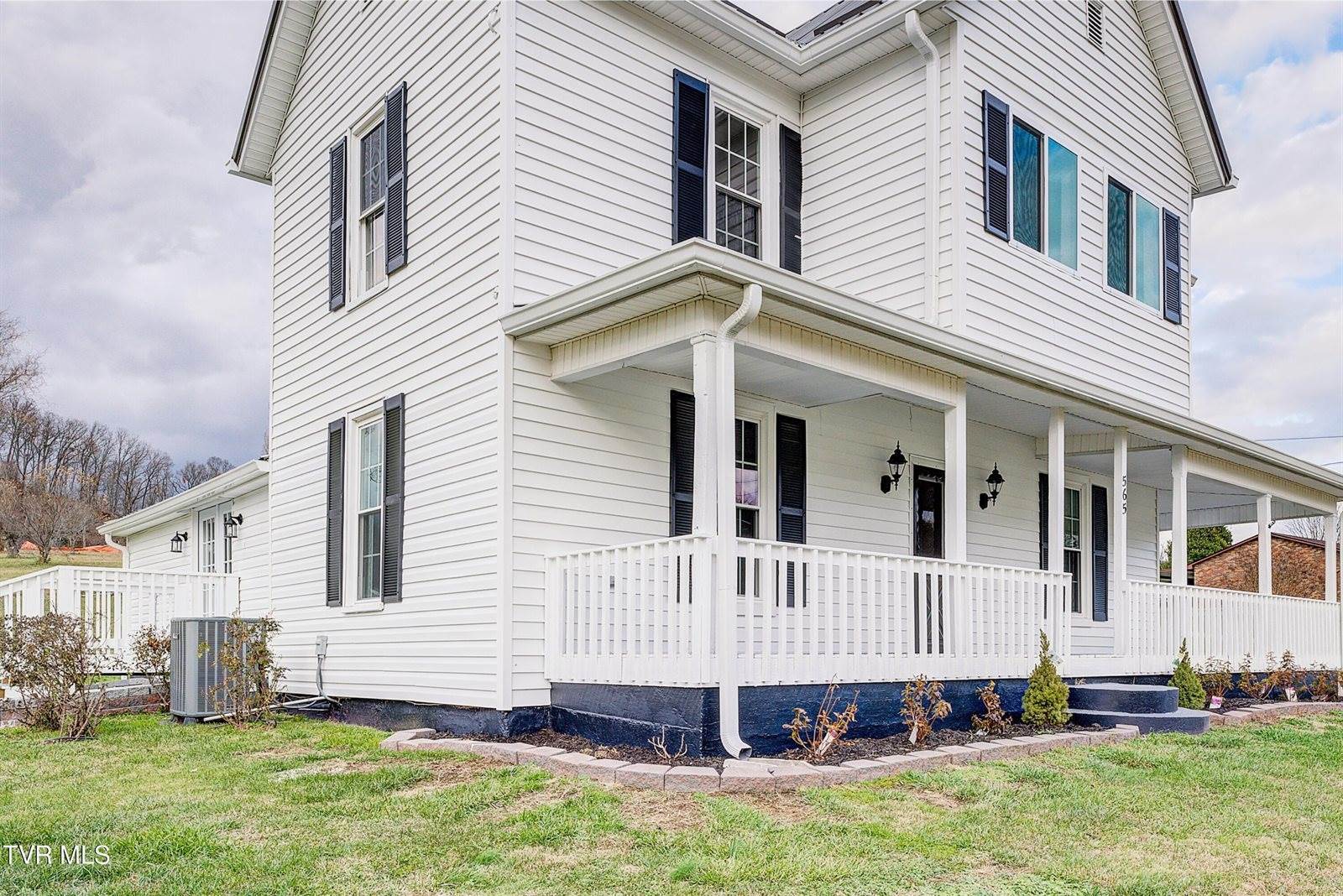 565 Droke Lane Lane, Blountville, TN 37617