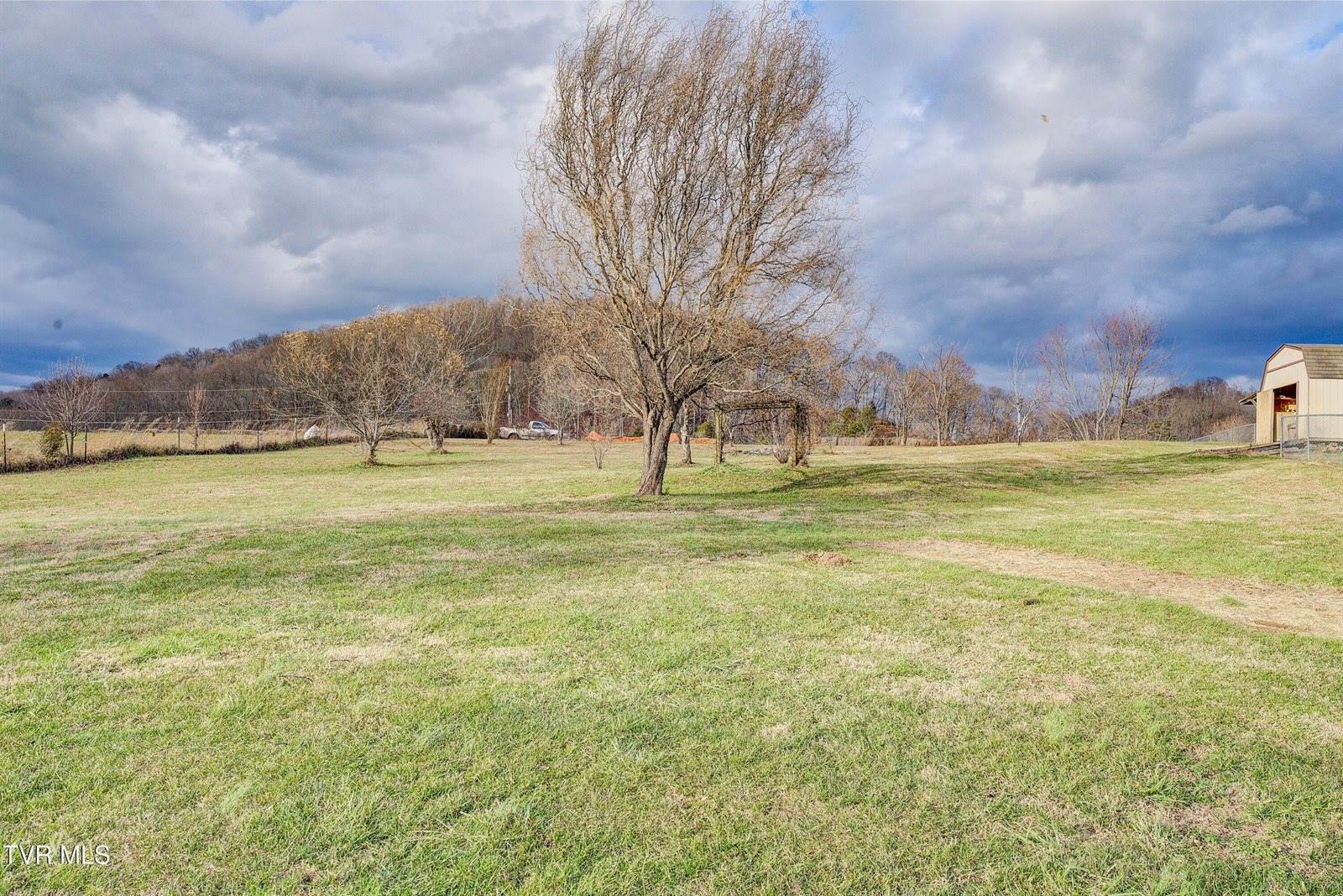565 Droke Lane Lane, Blountville, TN 37617