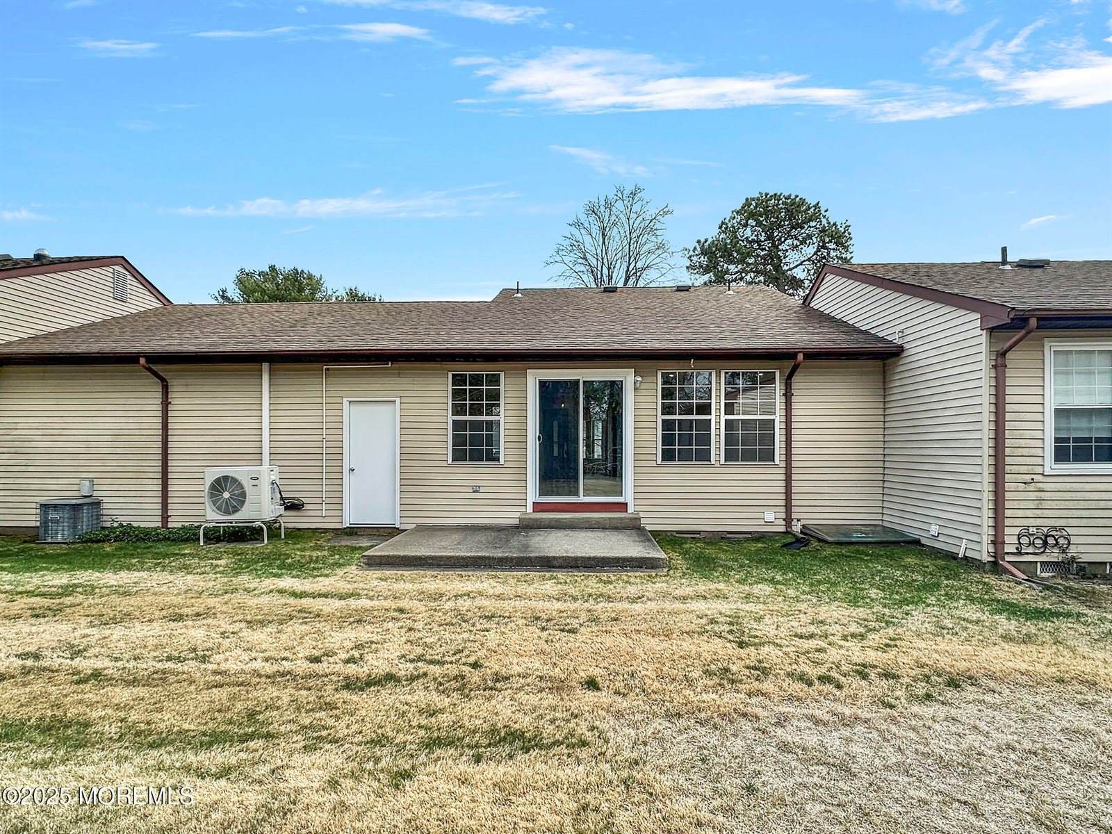 15 Alpine Road, Whiting, NJ 08759