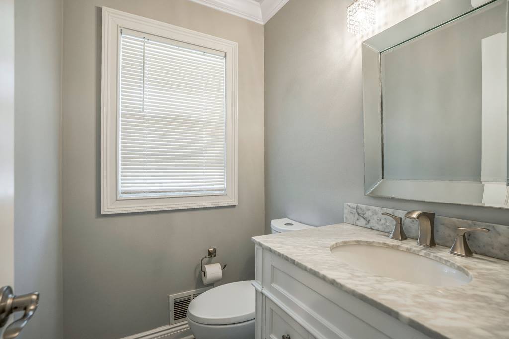 10 Powder Horn Dr, Morris Township, NJ 07960