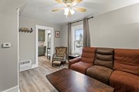 17 Wheelden Heights, Hampden, ME 04444