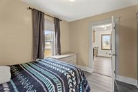 17 Wheelden Heights, Hampden, ME 04444