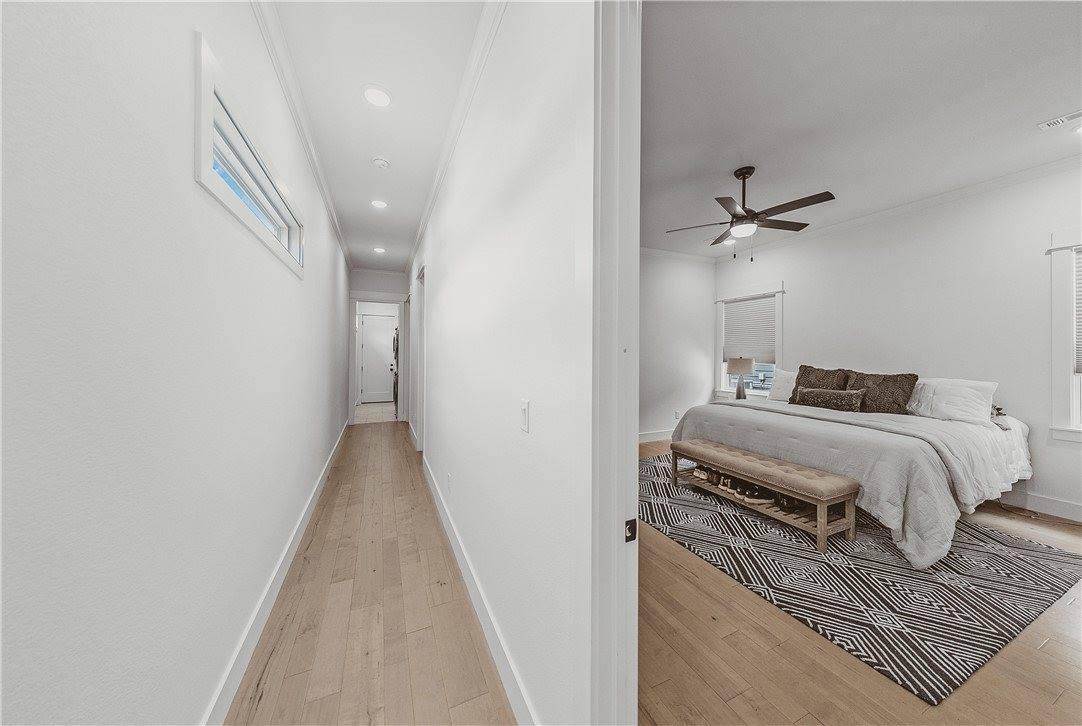 1019 North Main Street, Bentonville, AR 72712