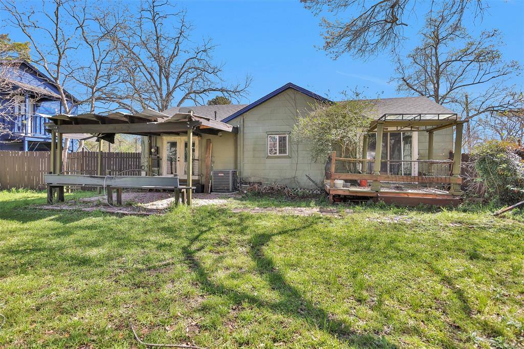 1747 5th Street, Rosenberg, TX 77471