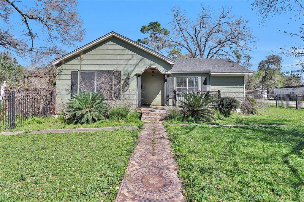 1747 5th Street, Rosenberg, TX 77471