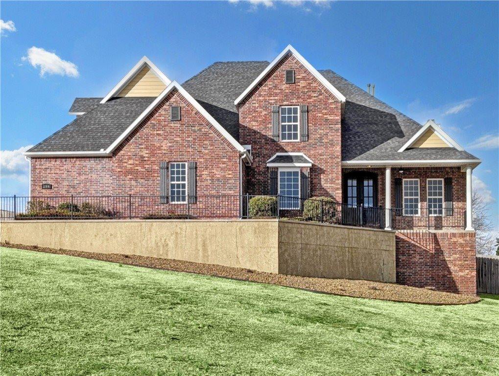 294 Arlington Way, Tontitown, AR 72762